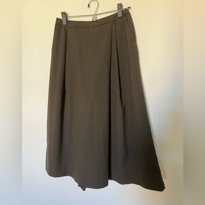 Uniqlo Green Midi A-Line Pleated Work Skort Culots